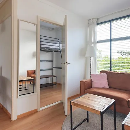 Appartement De Schelp 66, Free Parking