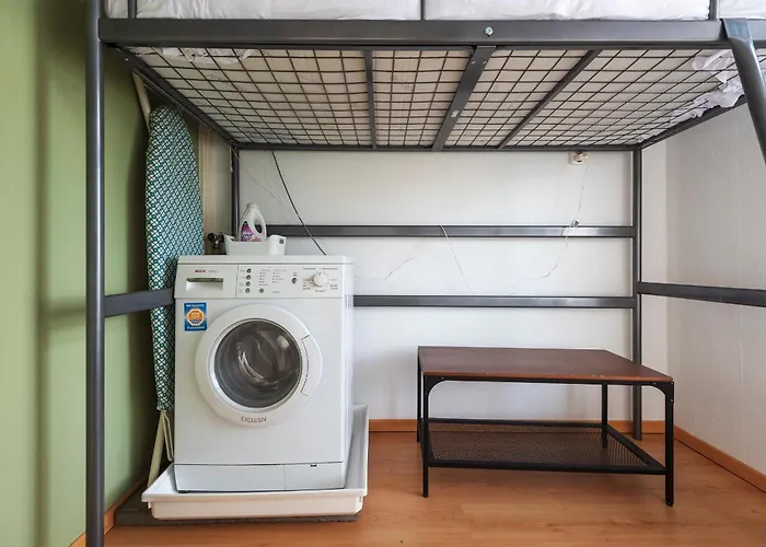 De Schelp 66, Free Parking *