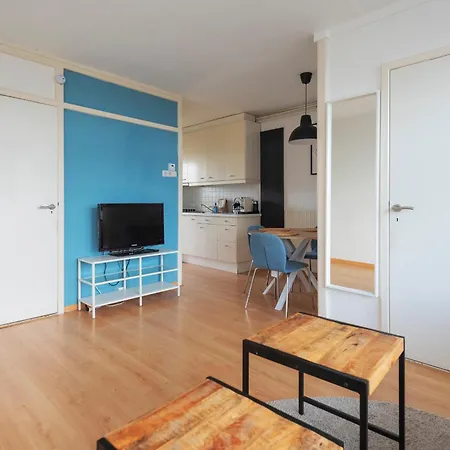 De Schelp 66, Free Parking *