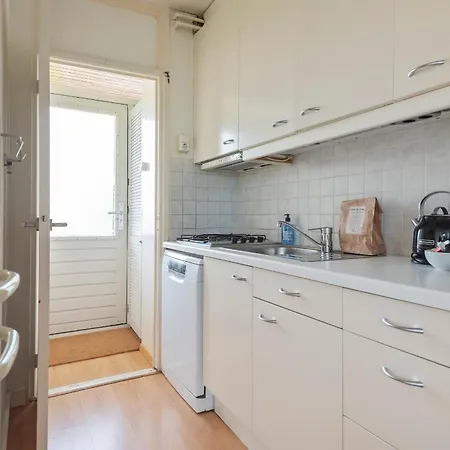 De Schelp 66, Free Parking Daire